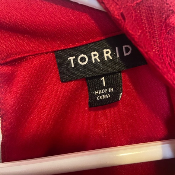 Torrid Scarlet Size 1 Lace Dress with Mockneck - Picture 2 of 2